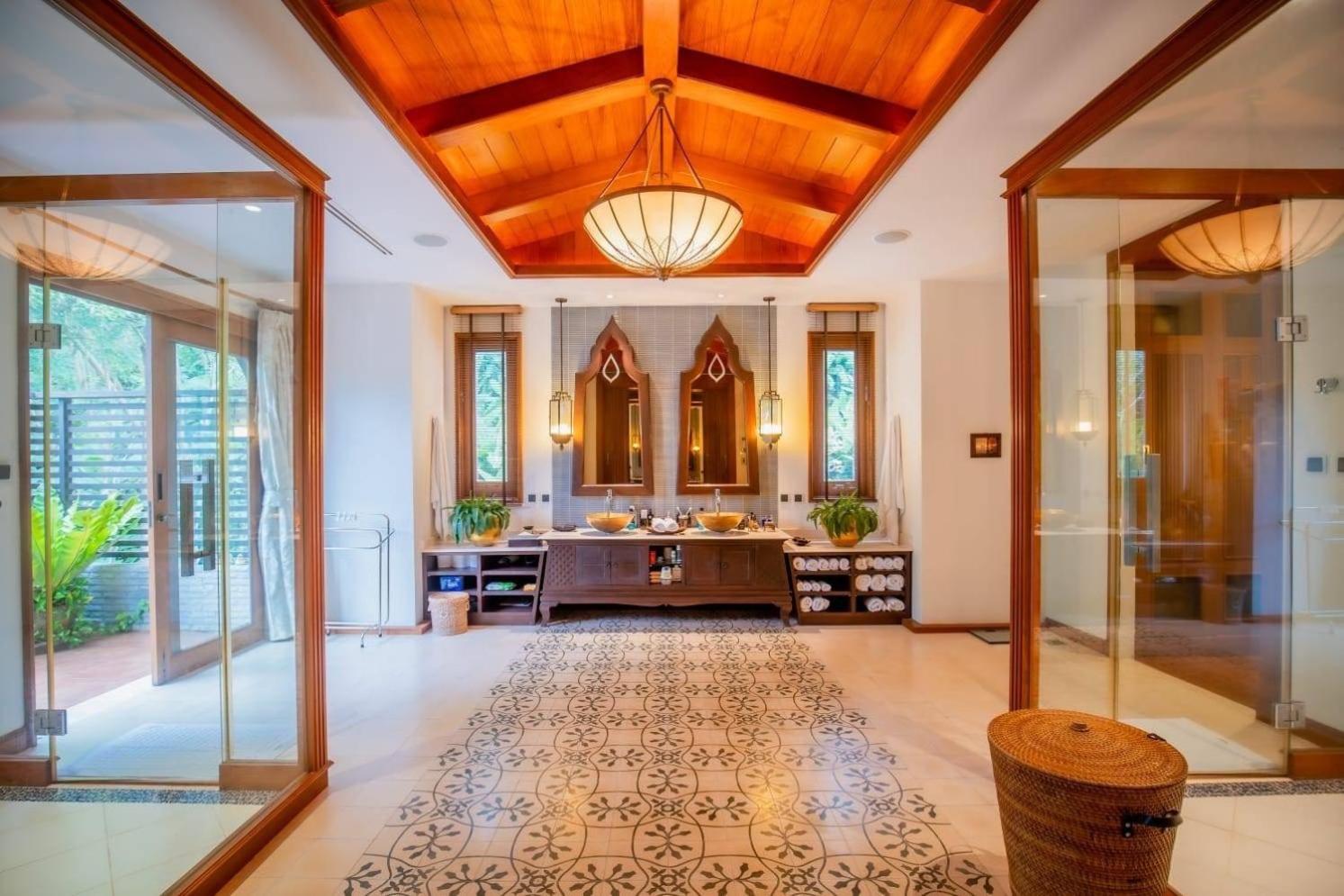 Phuket Royal Legacy Private Villa With Private Golf Course מראה חיצוני תמונה